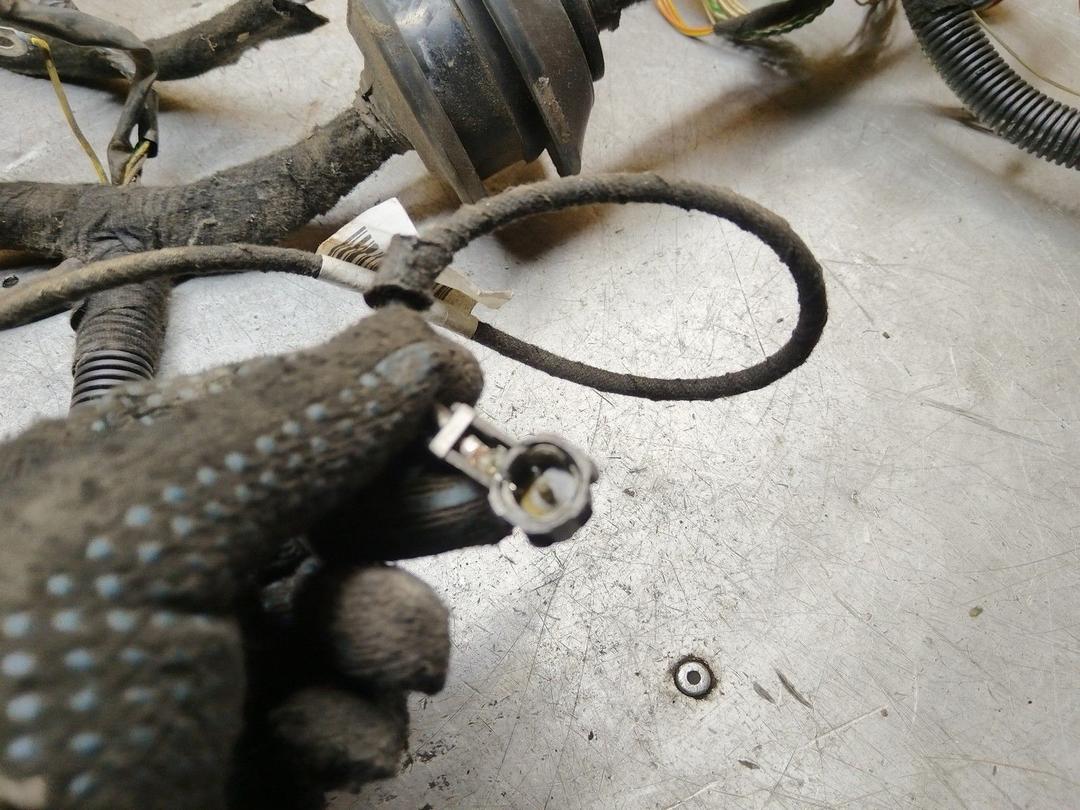 Проводка JHCIW8 Peugeot 307 undefined