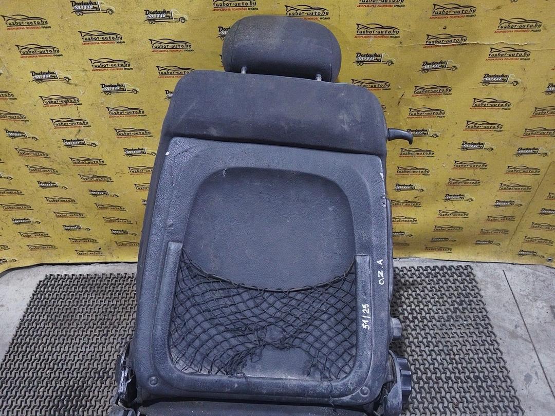 Сиденье переднее FW4XFQ Opel Zafira undefined