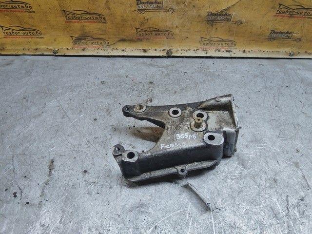 Кронштейн двигателя B9XE2Y Citroen Xsara Picasso