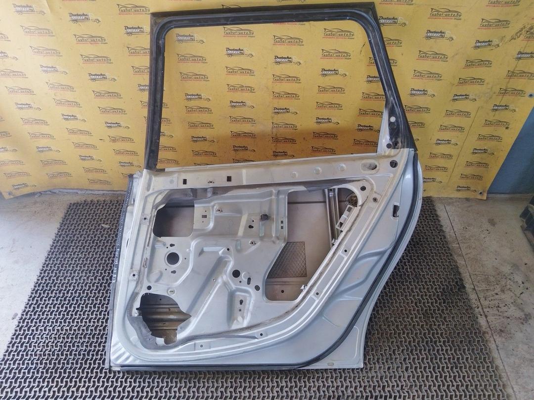 Дверь задняя правая C2AWY4 Citroen C5 купить в магазине запчастей бу
