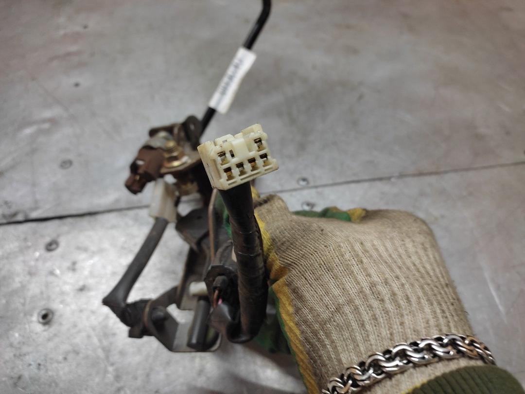 Педаль газа WDY97O Mazda 626 купить