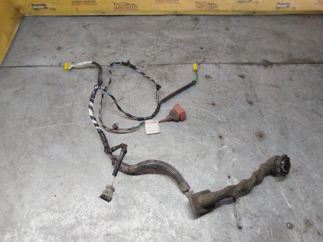 Проводка двери передней правой G822TA Citroen Evasion