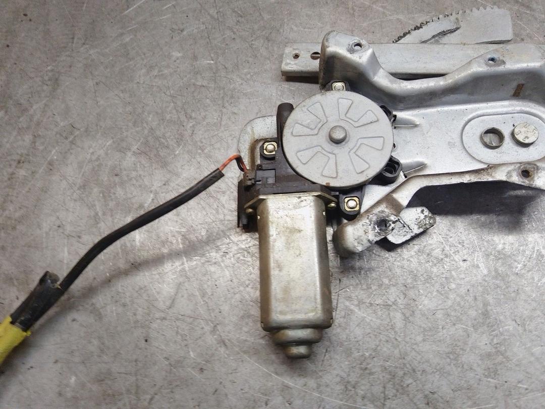 Стеклоподъемник электрический передний правый 01M7AB Rover 200 купить