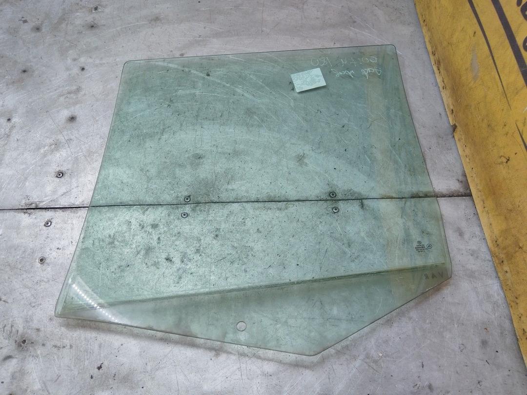 Стекло двери задней правой NPRG4Y Volkswagen Golf - Фото 3