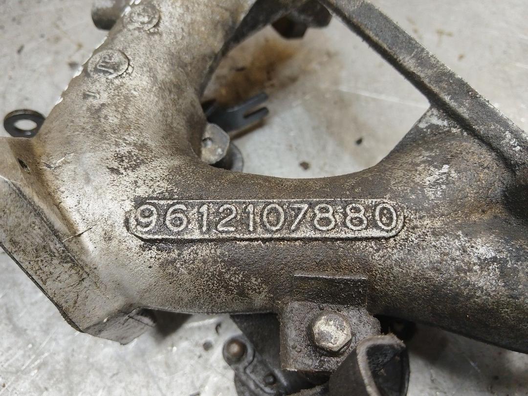 Коллектор впускной 0GA5L3 Peugeot 806 купить в магазине запчастей бу