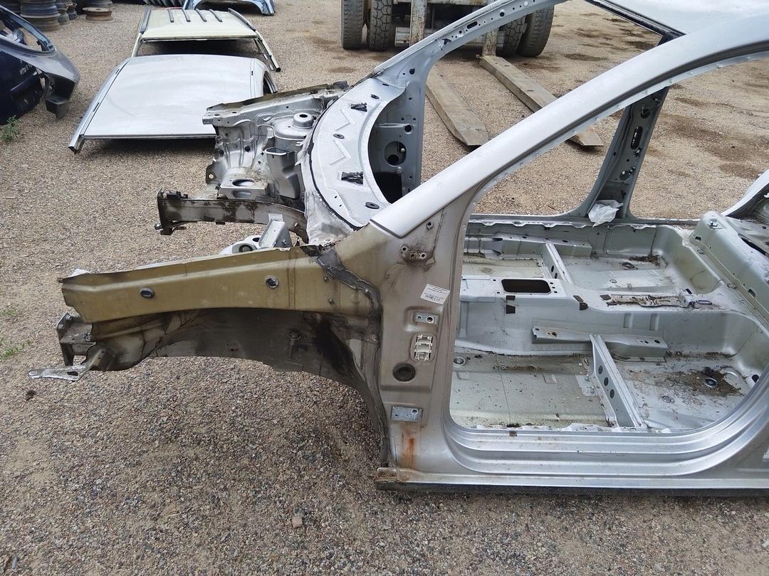 Стойка кузовная передняя левая 77JU32 Volkswagen Polo купить в магазине запчастей бу