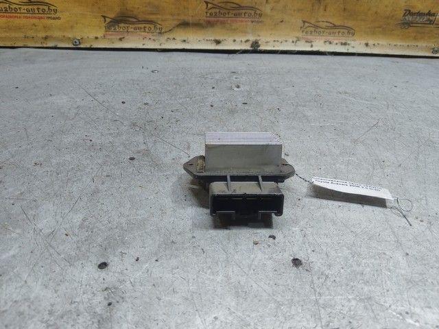 Сопротивление печки VFKW10 Toyota Avensis купить с доставкой