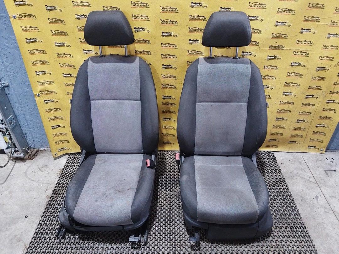 Салон (комплект сидений) YYDWBB Skoda Fabia