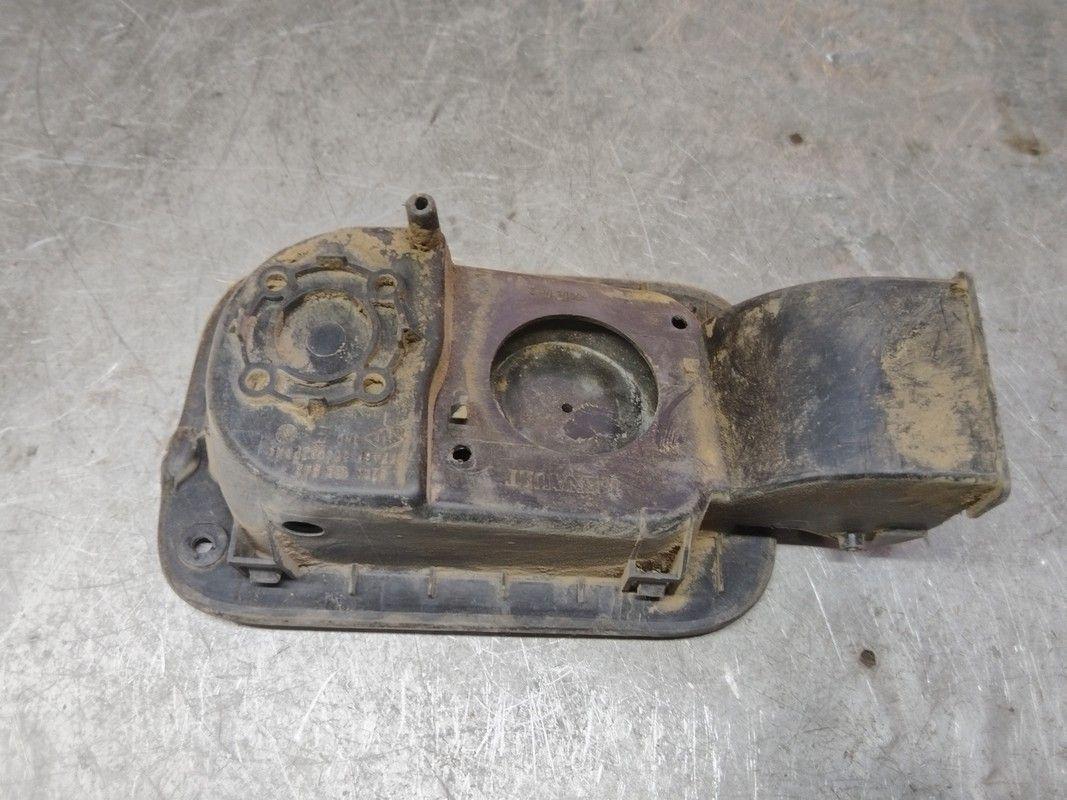 Лючок топливного бака H8IIVC Renault Scenic - Фото 2