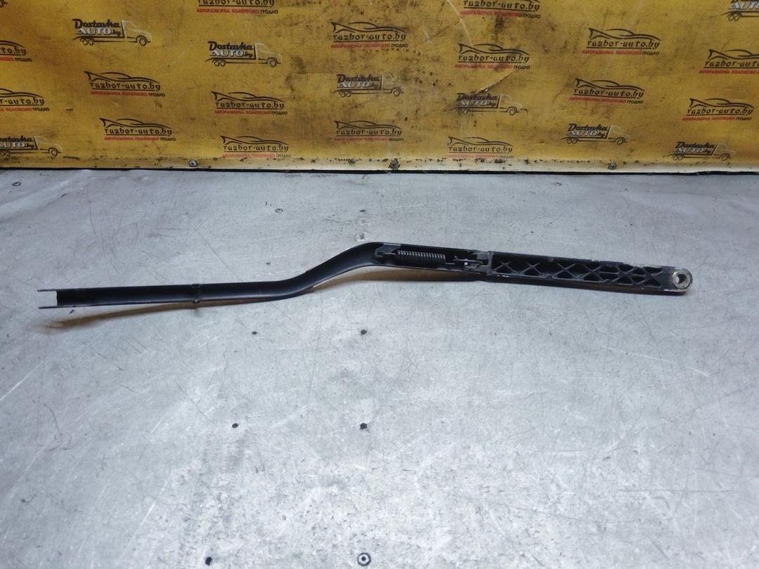 Щеткодержатель (поводок стеклоочистителя, дворник) UD59WN Peugeot 607 купить с доставкой