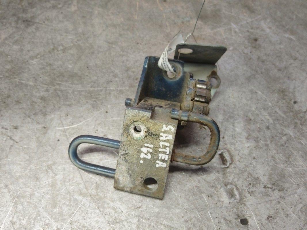 Петля двери передней правой 5P965R Seat Altea - Фото 2