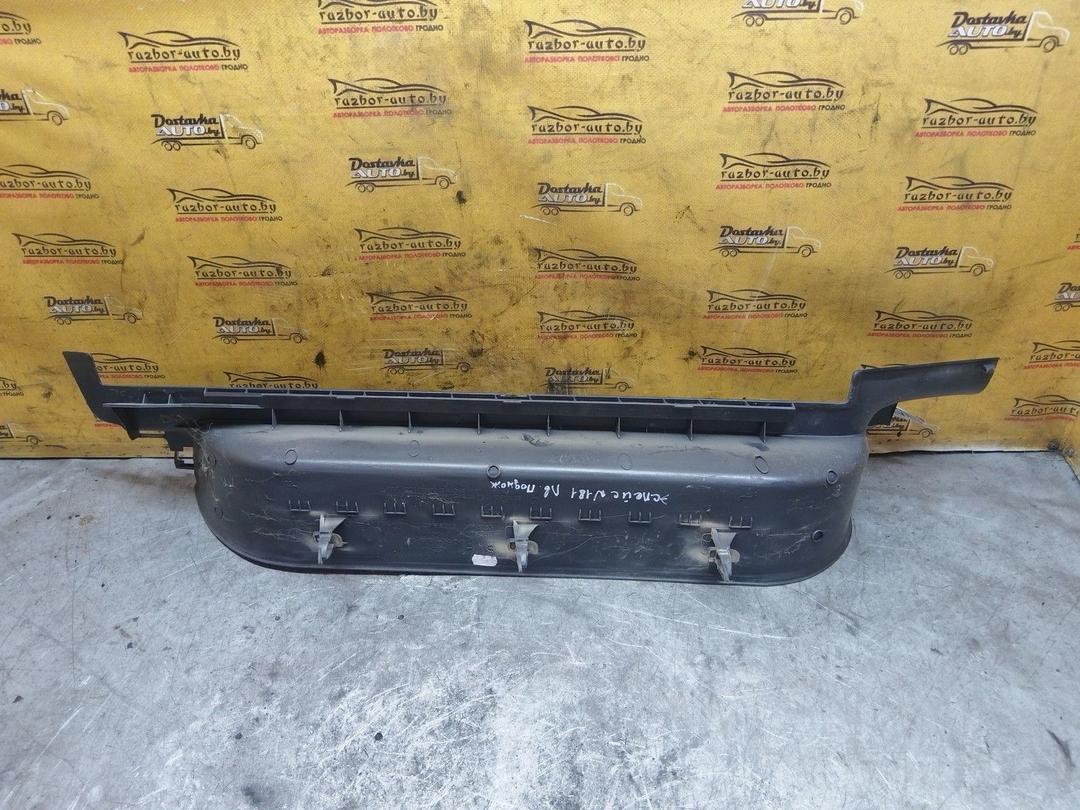 Накладка на порог внутренняя задняя левая PAT9UP Renault Espace купить на авторазборке