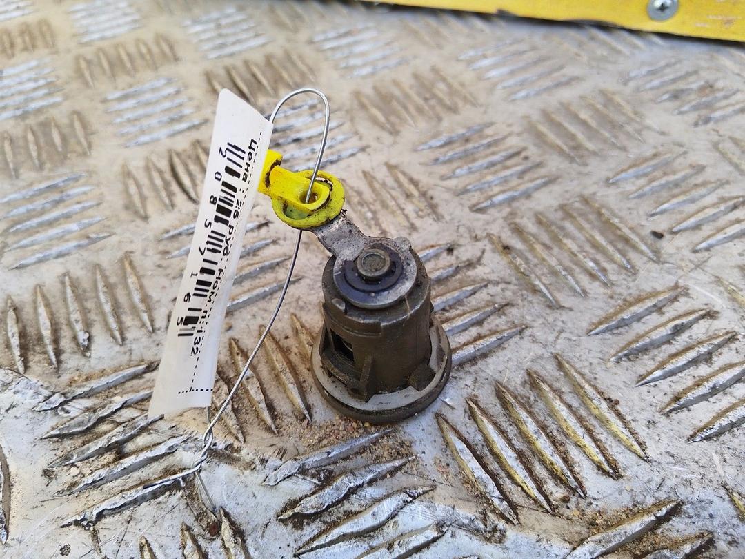 Личинка дверного замка HYCPGR Toyota Aygo купить