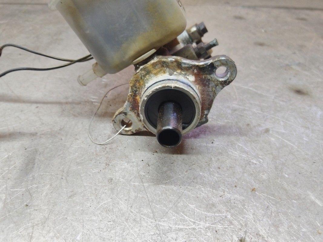 Цилиндр тормозной главный UK1BO7 Kia Shuma купить