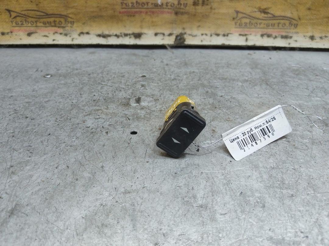 Кнопка стеклоподъемника переднего правого U97LJK Ford Focus - Фото 1