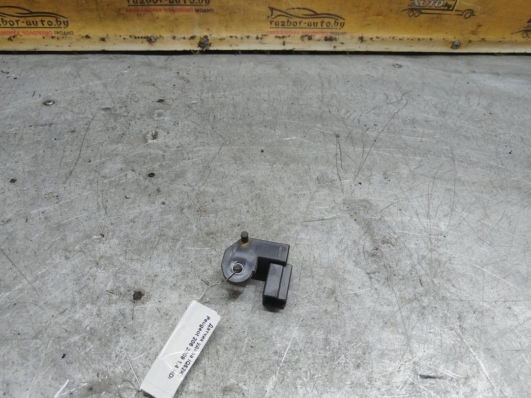 Датчик удара IQ52K2 Peugeot 206