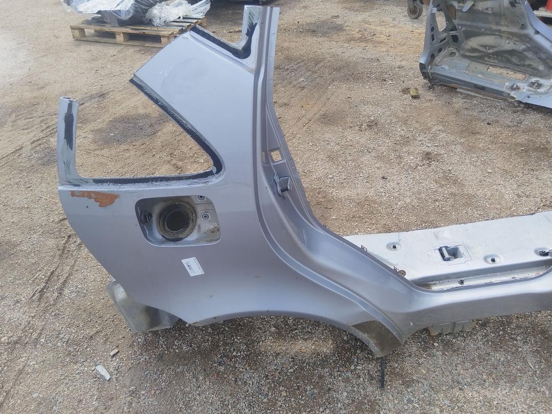 Крыло заднее правое D3BMT0 Mercedes A W168 купить