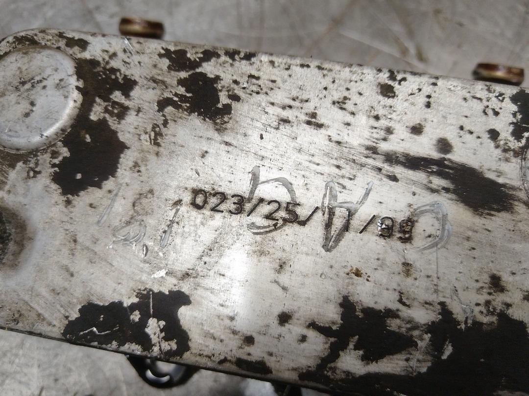 Теплообменник масляного фильтра VJ7OW6 Opel Astra купить на авторазборке