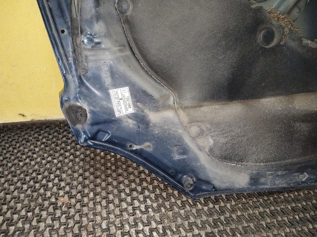 Капот UF363K Toyota Corolla undefined