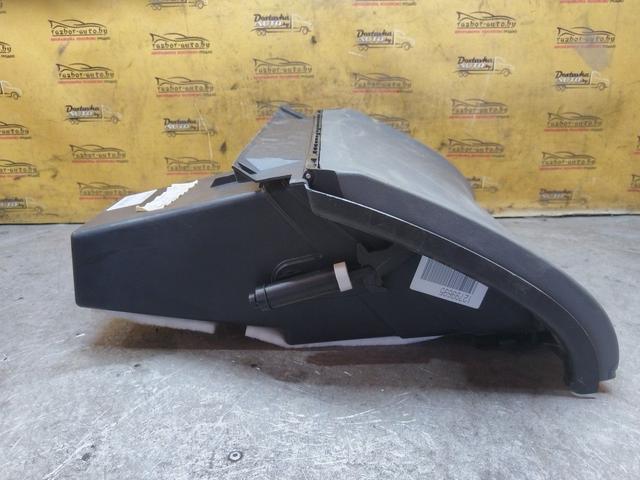 Бардачок ILL4R1 Saab 9-3 купить на авторазборке