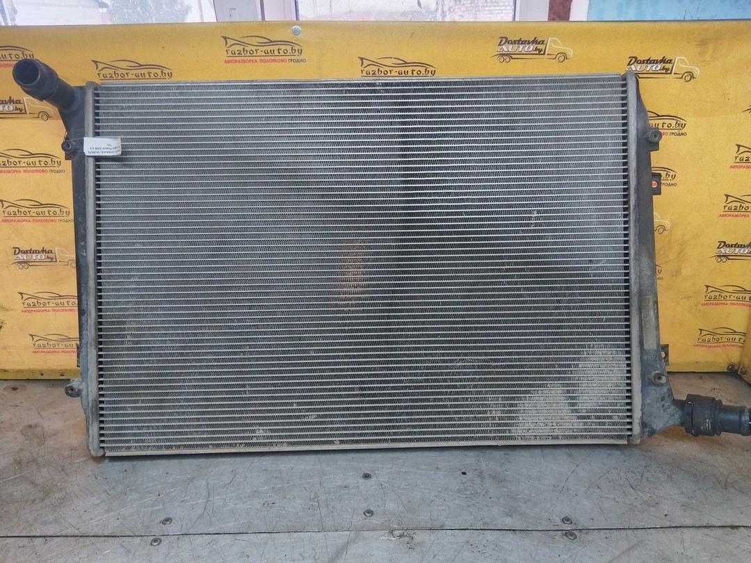 Радиатор (основной) MU6N72 Volkswagen Passat - Фото 2