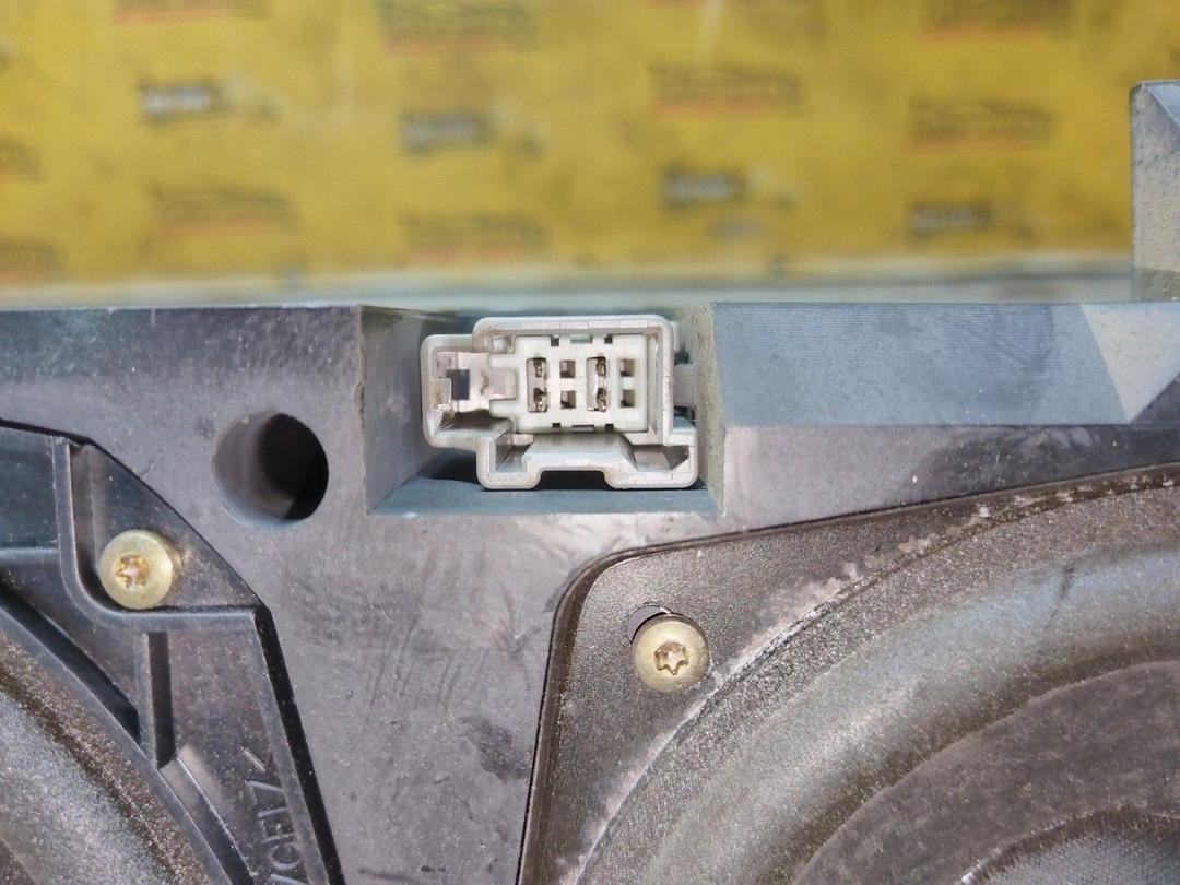 Сабвуфер 500W86 Volvo V40 - Фото 3