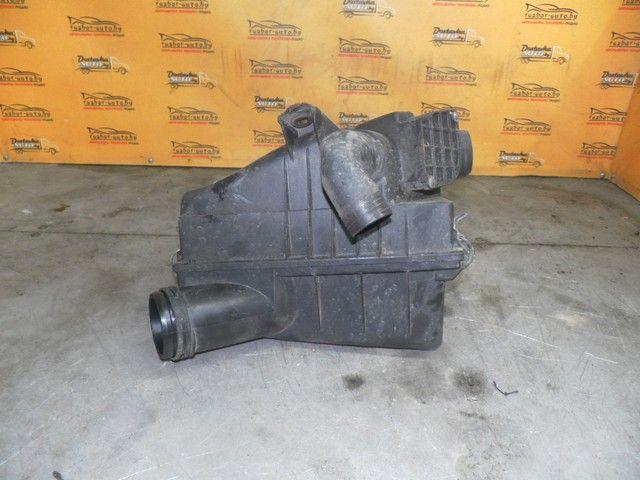 Корпус воздушного фильтра L6YON4 Skoda Felicia