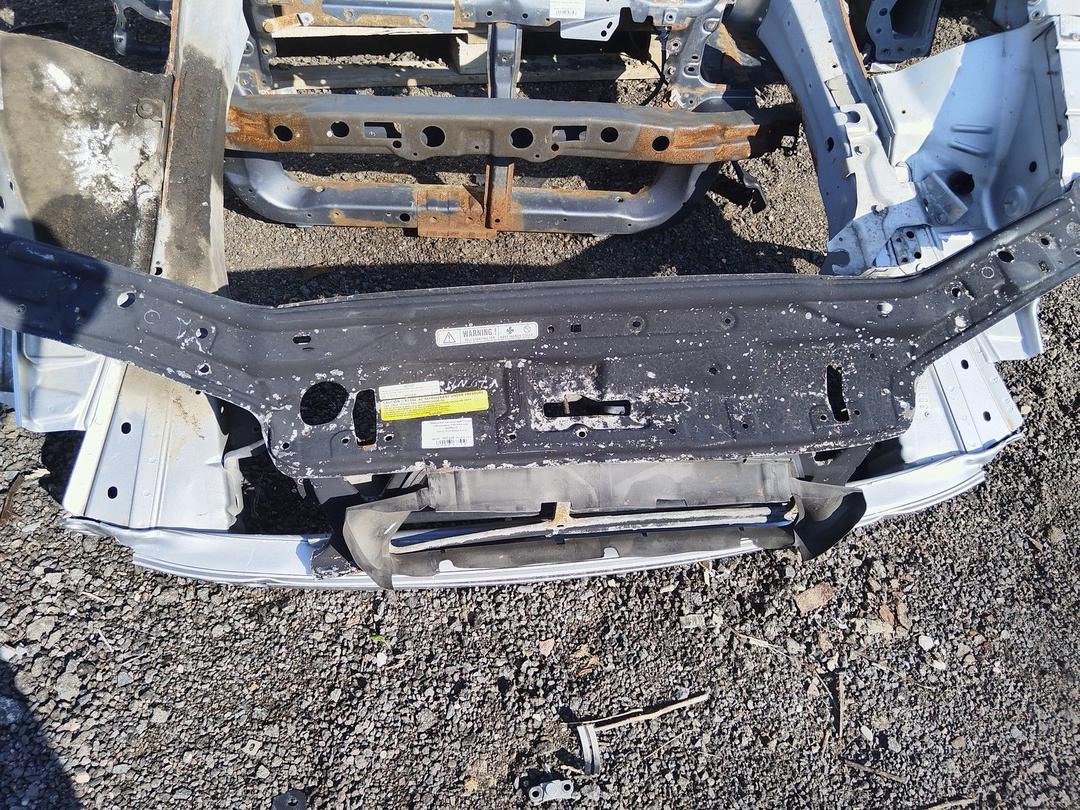 Передняя панель крепления облицовки (телевизор) G0PHCD Volvo V70 undefined