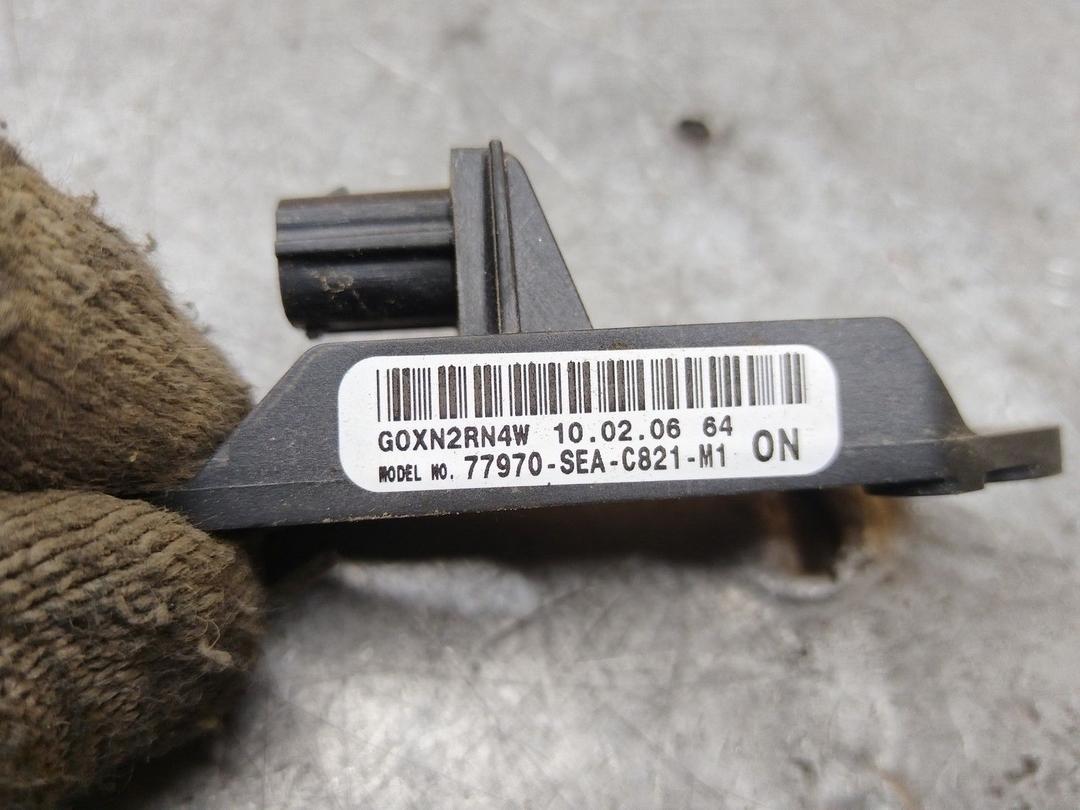 Датчик удара 7J60QW Honda Accord undefined