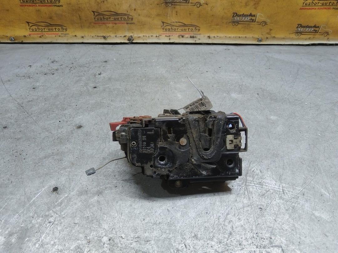 Замок двери передней левой IP8076 Skoda Fabia