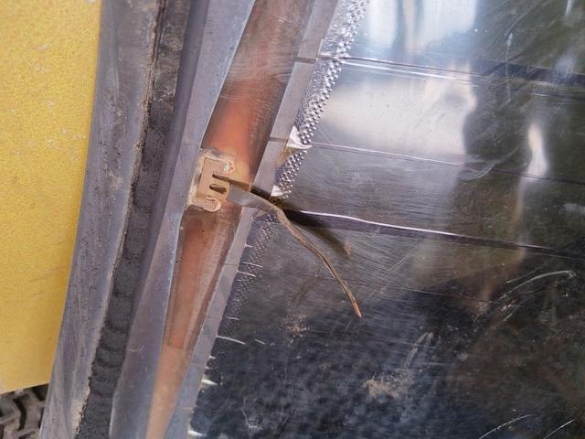 Стекло заднее T87AQN Renault Clio купить в магазине запчастей бу