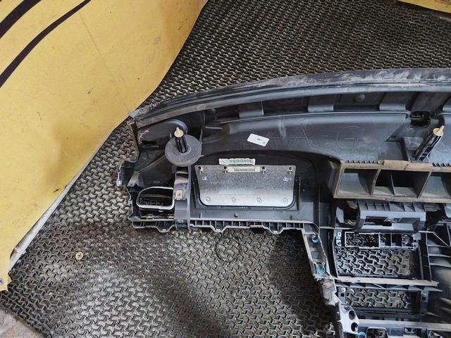 Панель передняя салона (торпедо) W203RZ Peugeot 406 undefined