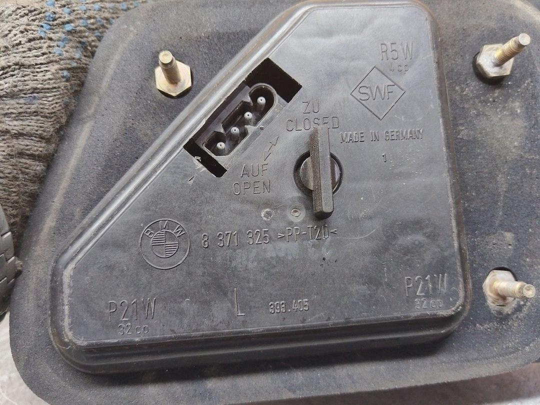 Фонарь крышки багажника левый C7AP42 BMW 5 E39 - Фото 4