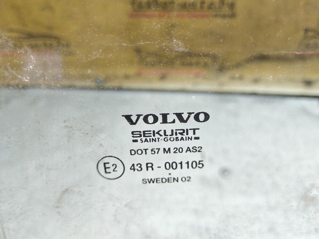 Стекло двери задней левой JCN3SA Volvo S60 купить с доставкой