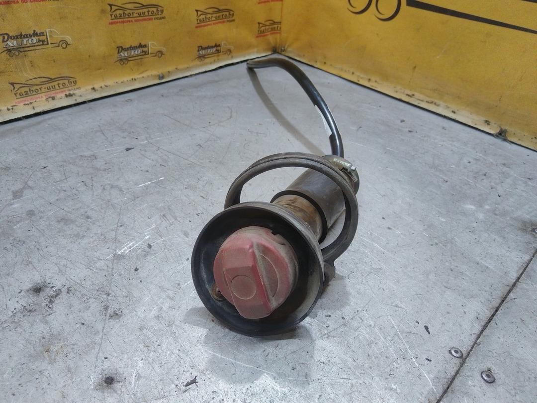 Горловина топливного бака C4W8H6 Audi 100 купить