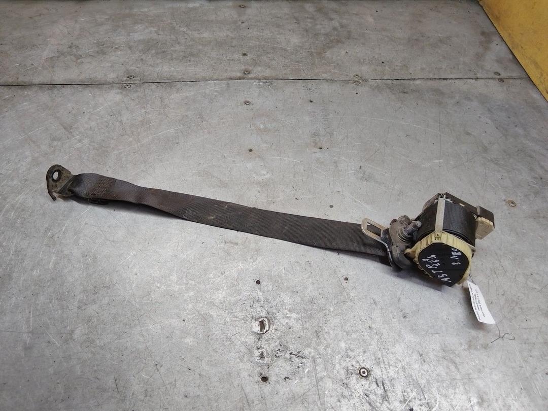 Ремень безопасности задний левый YIYIR7 Opel Astra