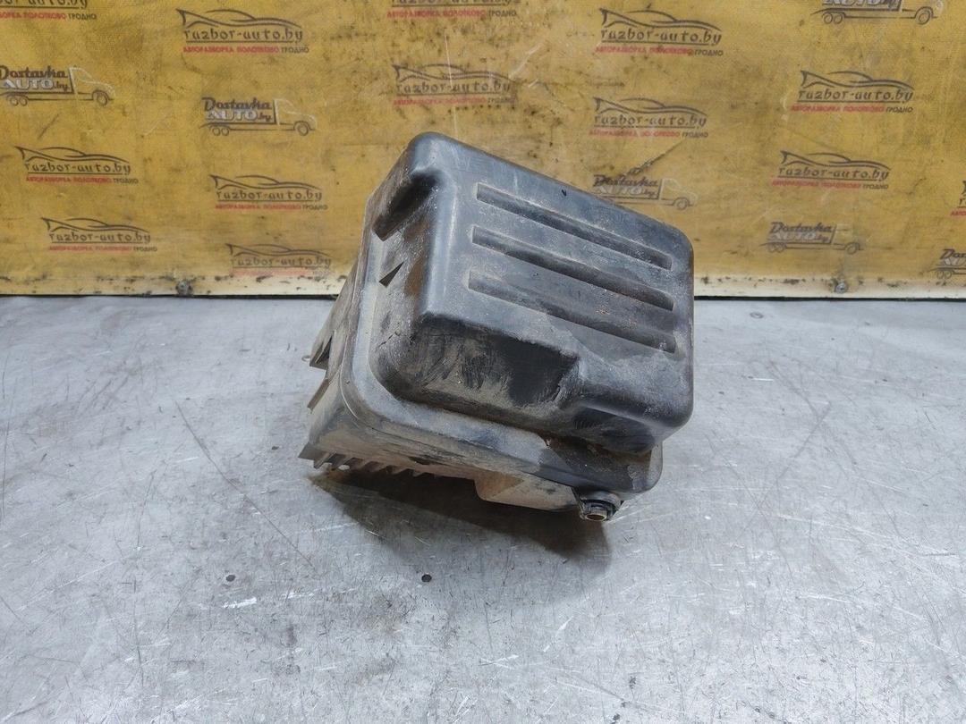 Короб предохранителей JY7Y3N Fiat Linea - Фото 1