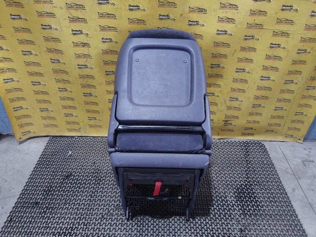 Сиденье заднее 82USAI Renault Espace купить с доставкой. Огромный выбор салонов. У нас есть практически все.