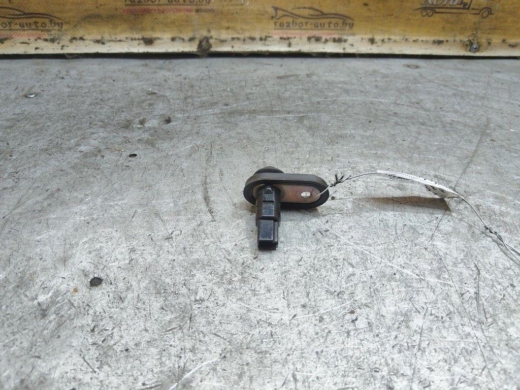 Выключатель концевой (концевик) L2MY74 Toyota Avensis - Фото 2