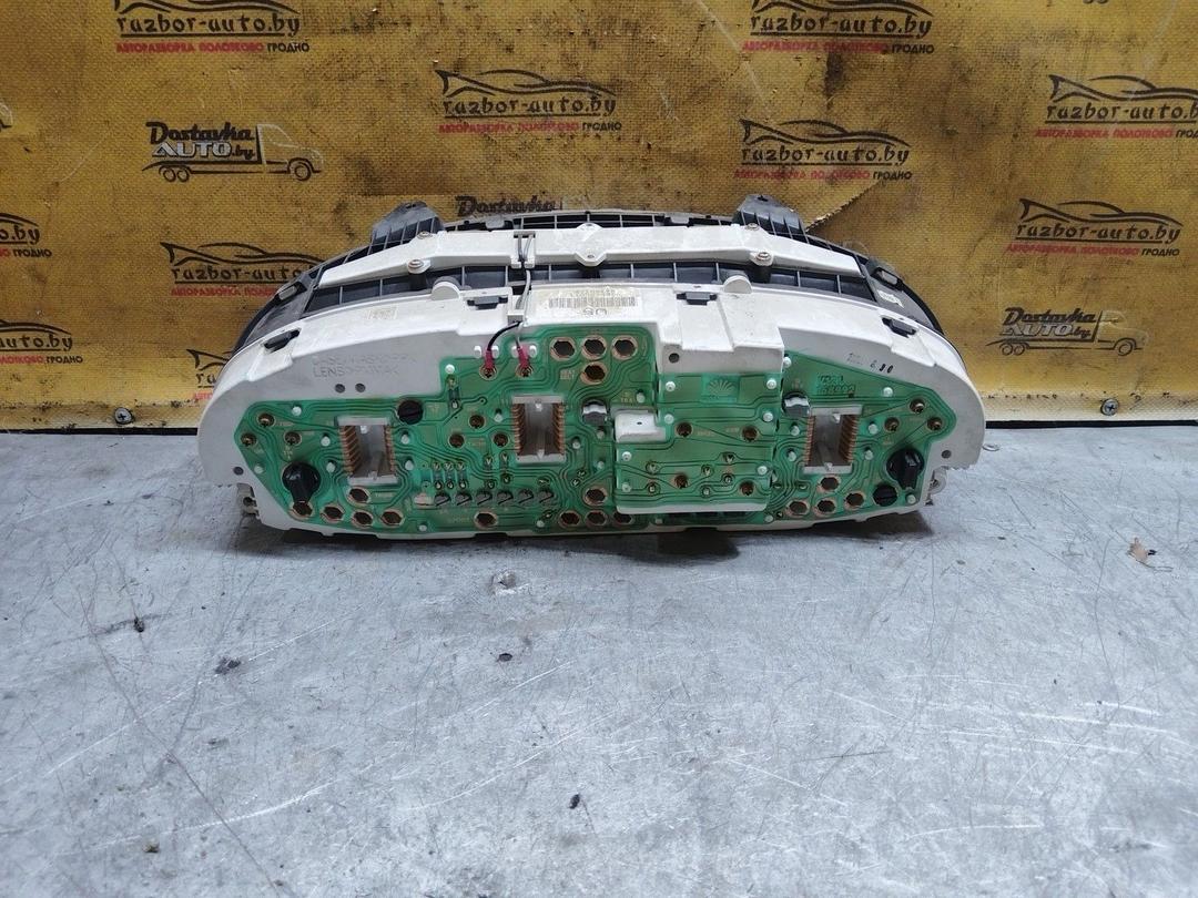 Щиток приборов (приборная панель) ZNGUPQ Daewoo Leganza купить в магазине запчастей бу