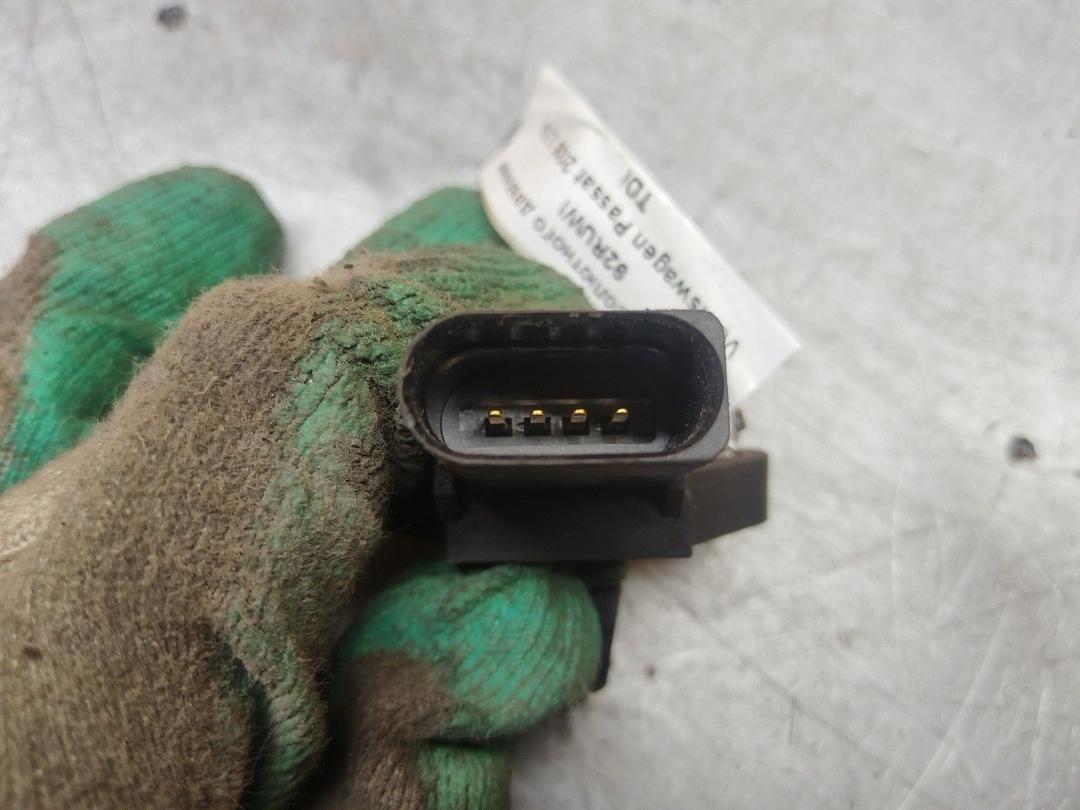 Датчик абсолютного давления 92RUWI Volkswagen Passat купить в магазине запчастей бу