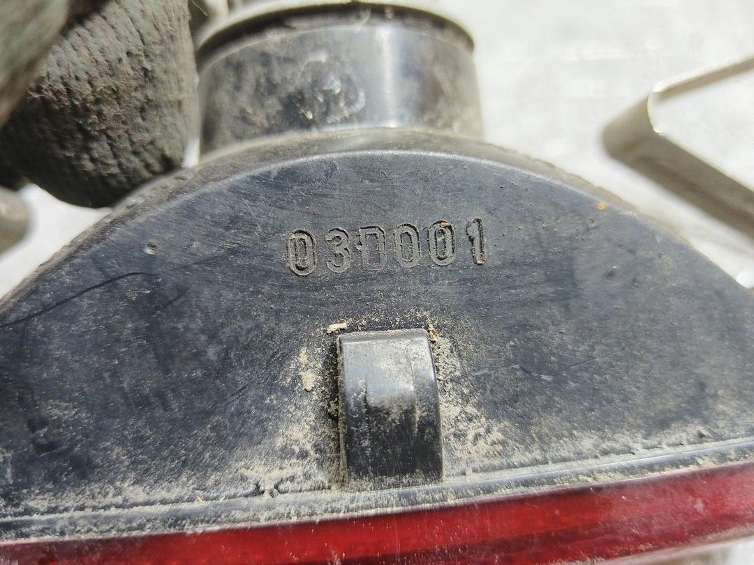 Фонарь противотуманный центральный 5V60C0 Peugeot 206 купить в магазине запчастей бу