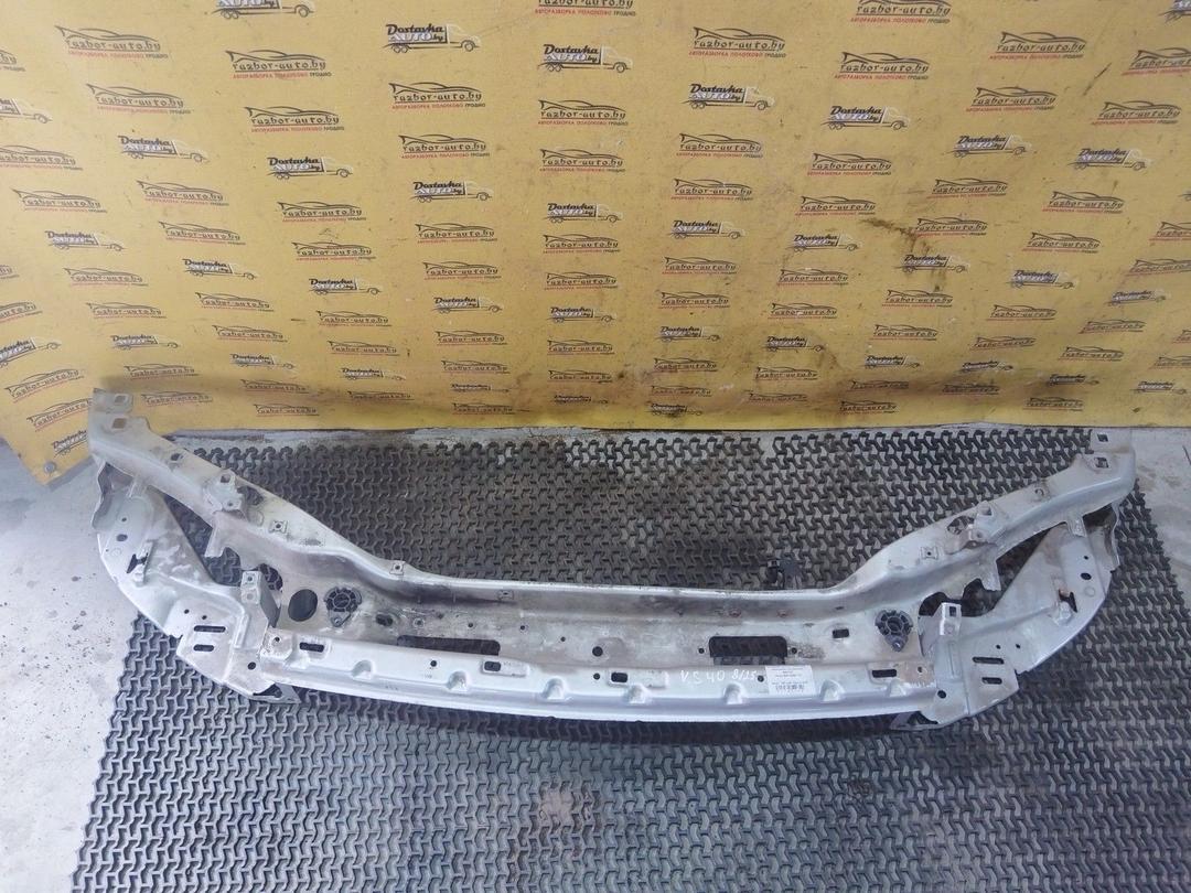 Передняя панель крепления облицовки (телевизор) BSC737 Volvo S40 - Фото 1