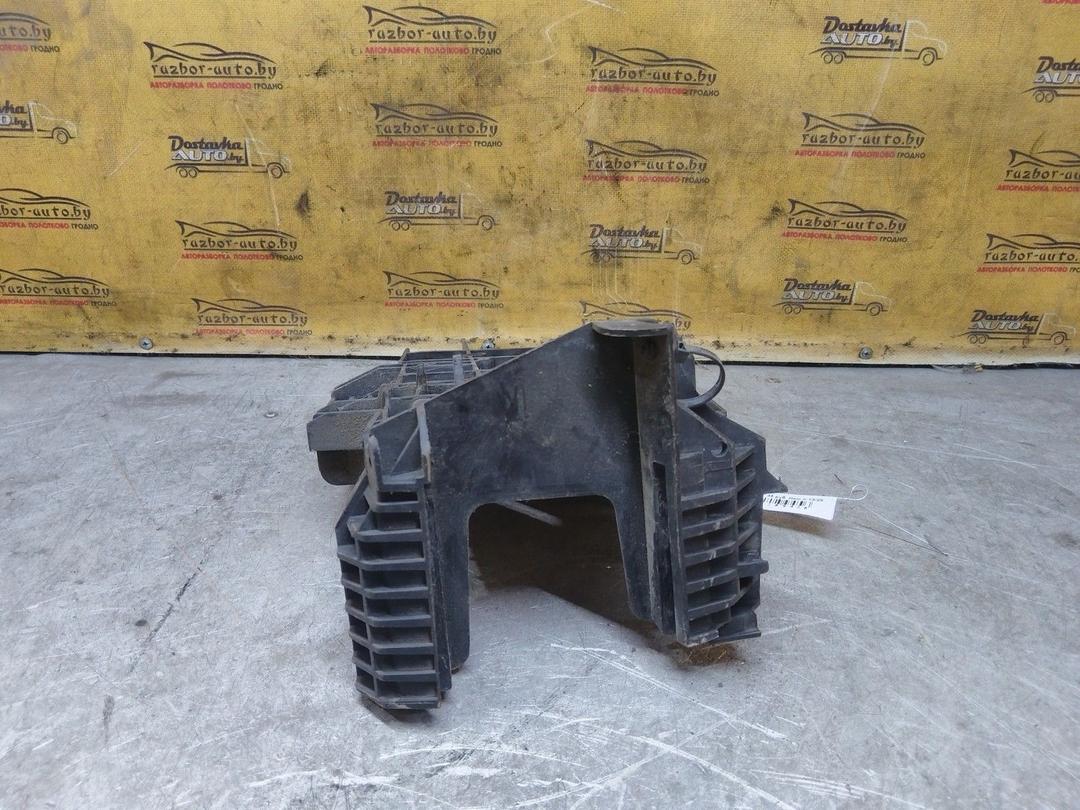 Полка аккумулятора FM414L Peugeot 407 купить с доставкой