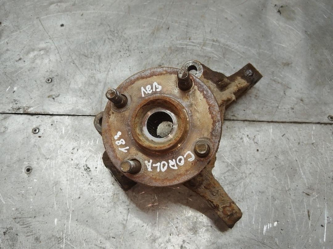 Кулак поворотный левый LY7OXT Toyota Corolla