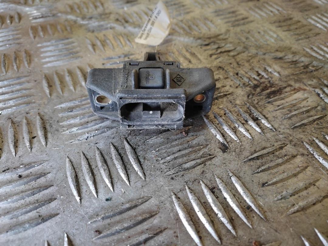 Замок багажника 6YHTH7 Renault Clio - Фото 2