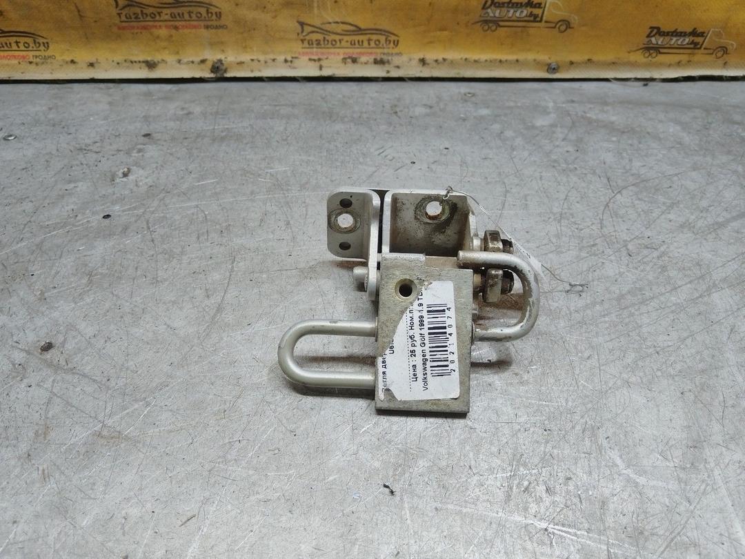 Петля двери задней правой RM8WK5 Volkswagen Golf купить с доставкой. Огромный выбор запчастей и марок авто. У нас есть практически все.