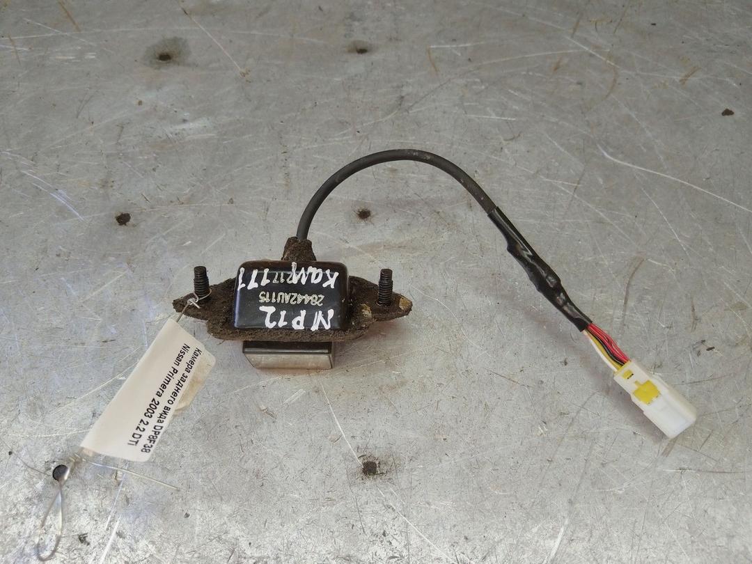 Камера заднего вида DP8F38 Nissan Primera