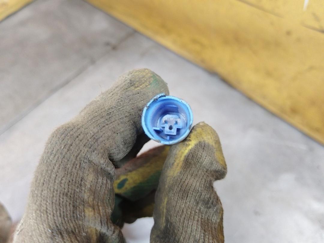 Кулак поворотный левый Q3JQVK BMW 5 E39 - Фото 4