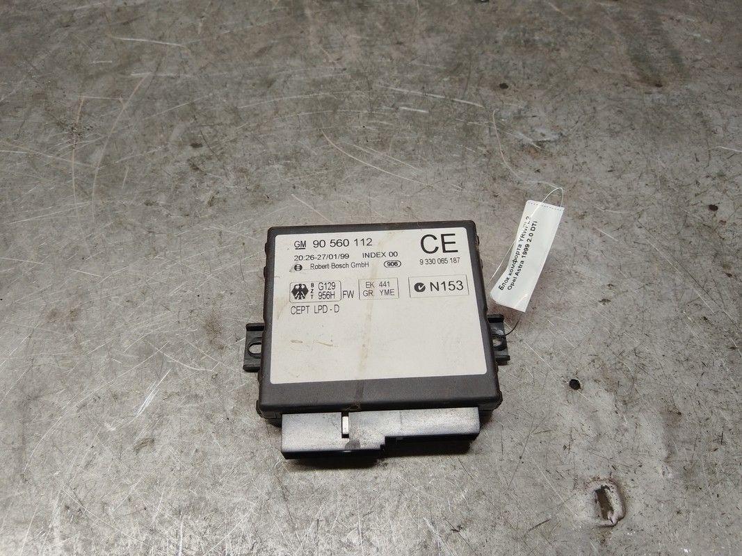 Блок комфорта YRWPL2 Opel Astra